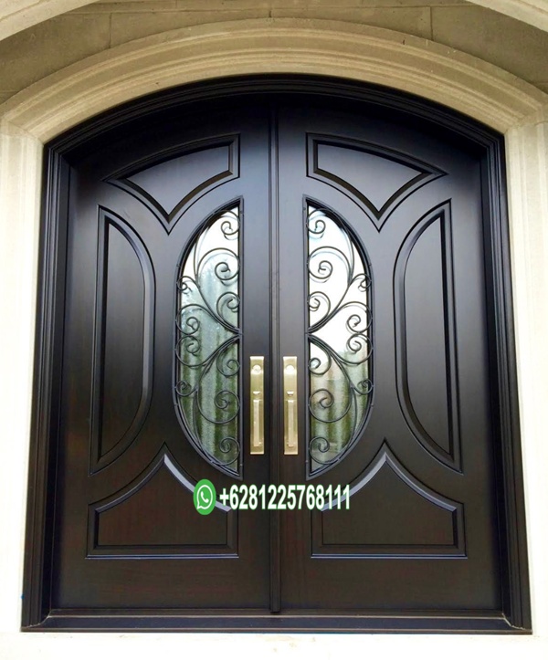 Pintu Jati Kupu Tarung Lengkung